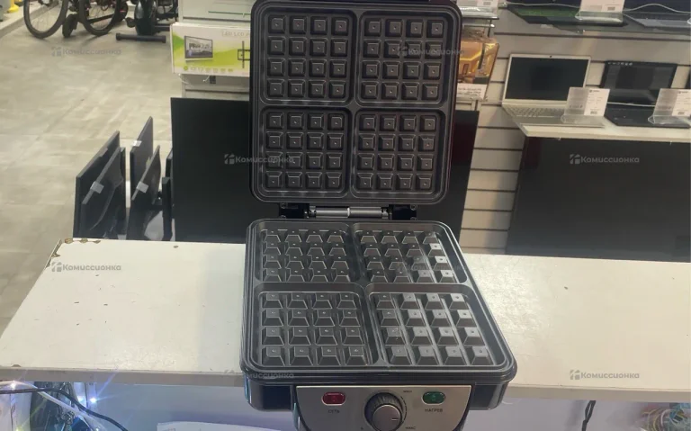 Вафельница Centek CT-1453