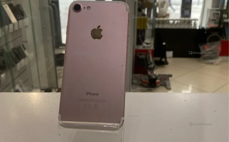 Apple iPhone 7 2/32 ГБ