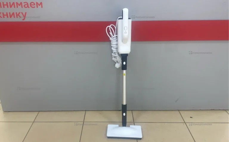 Паровая Паровая швабра с насадками Luxhomme SC-100