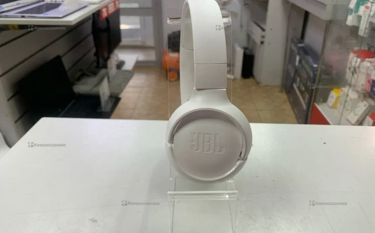 Наушники  JBL