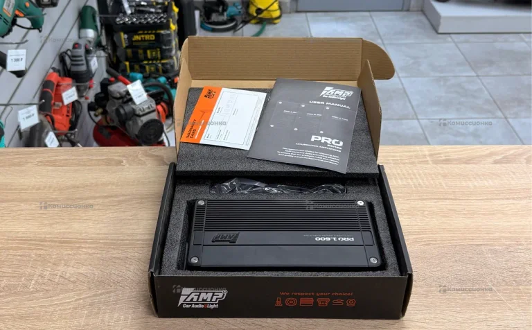 Усилитель  AMP CAR AUDIO&light