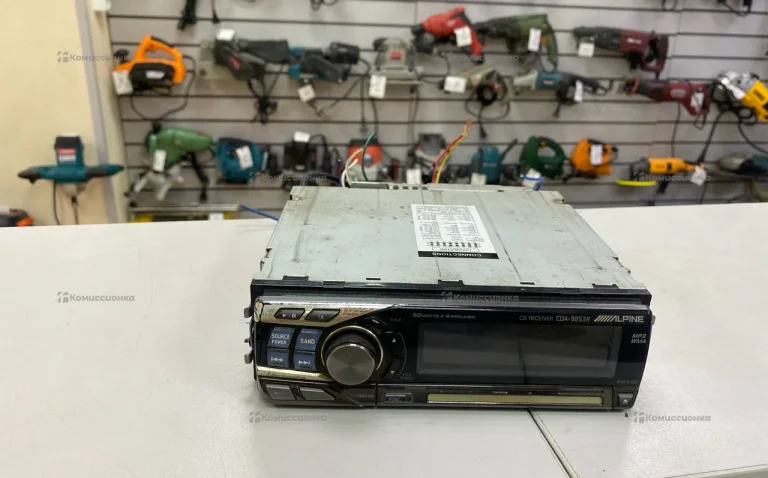 Автомагнитола Alpine CDA-9853R