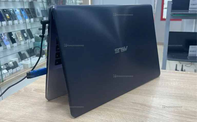 Ноутбук ASU’s X542U