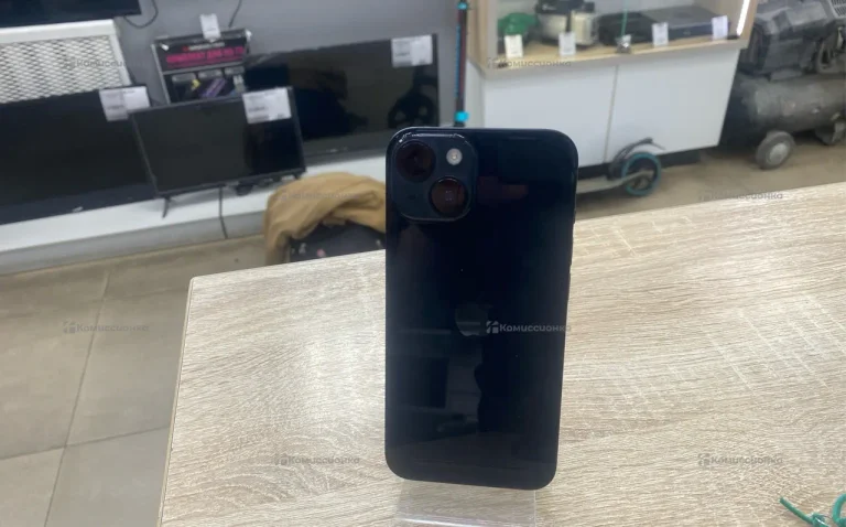 Apple iPhone 14 6/128 ГБ