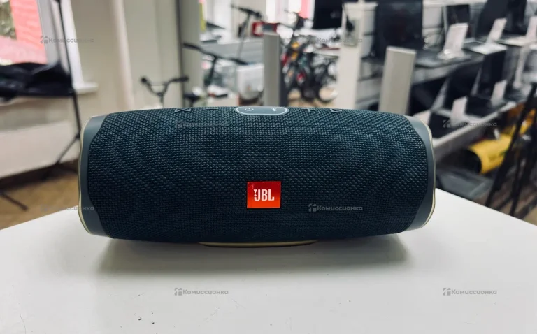 Колонка Jbl Charge 4