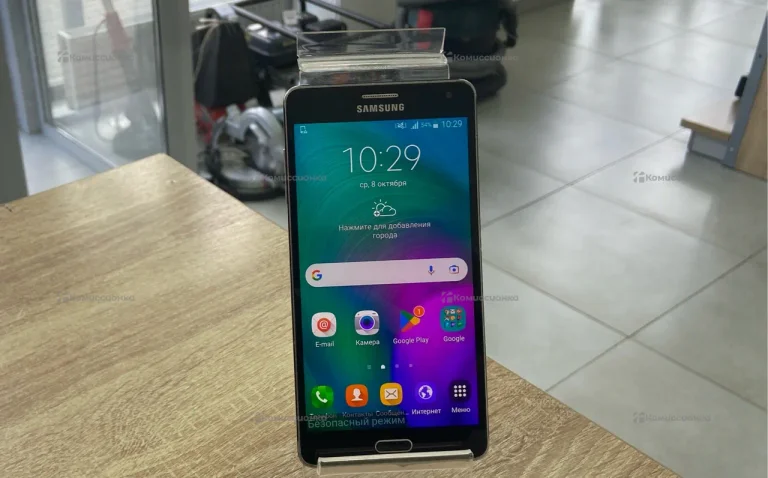 Samsung Galaxy A7 2/16 ГБ