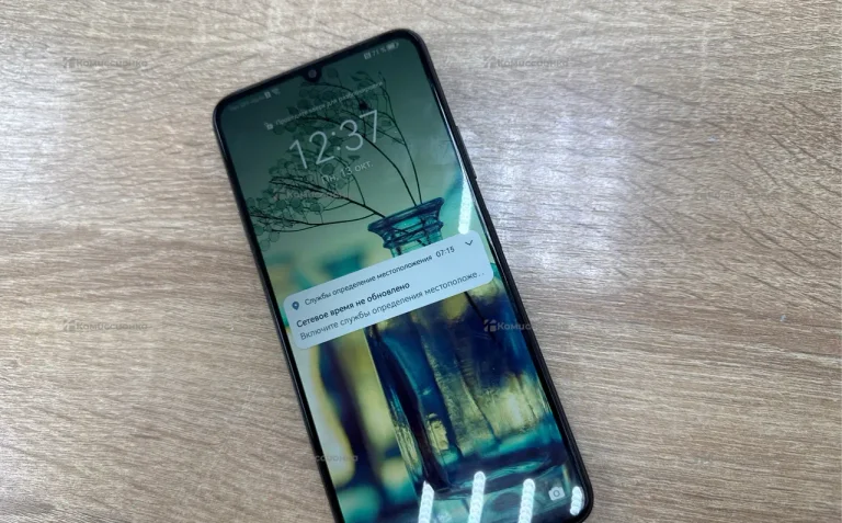 Huawei nova Y72 8/128 ГБ