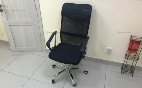 Стул офисный