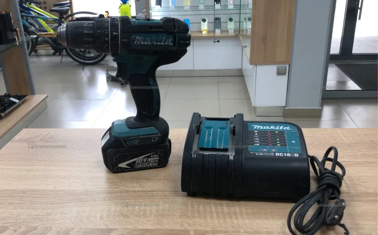 Аккумуляторная ударная дрель-шуруповерт DHP482RF