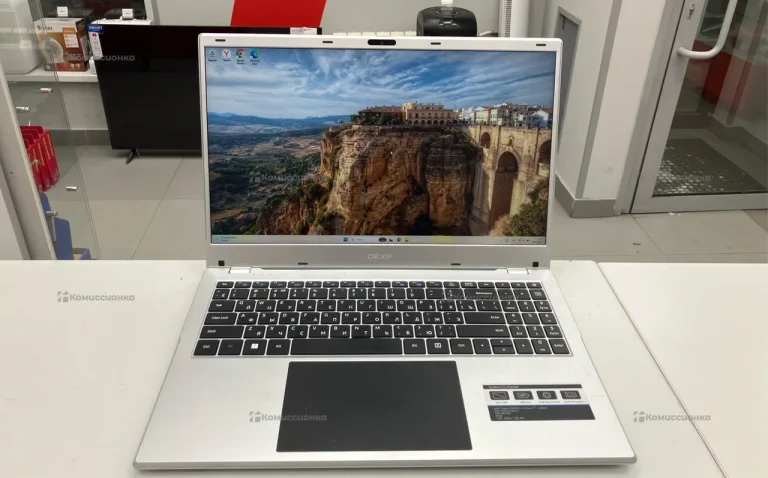 Ноутбук  Dexp