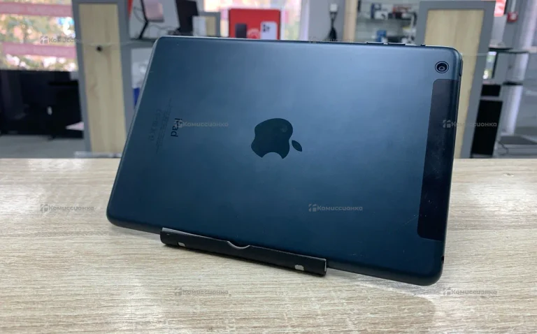 Планшет Apple iPad mini 64Gb Wi-Fi