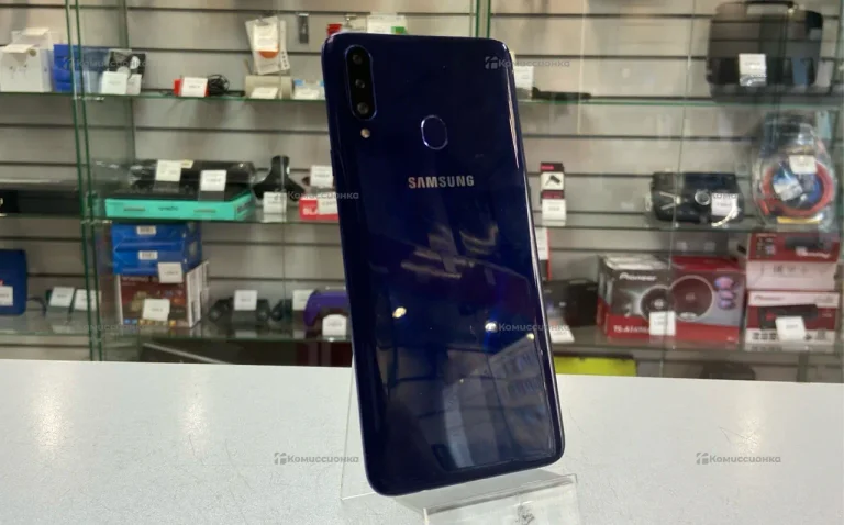 Samsung Galaxy A20s 3/32 ГБ