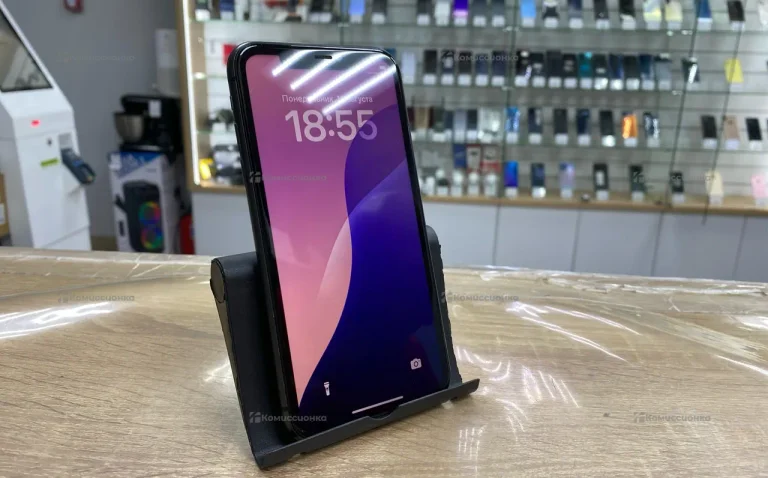 Apple IPhone 11 64Gb