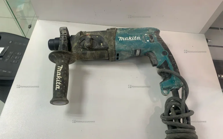 Перфоратор makita HR2470