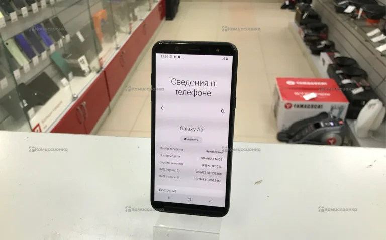 Samsung Galaxy A6 (2018) 3/32 ГБ