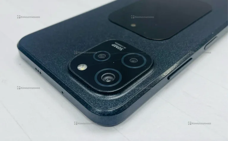 Huawei nova Y61 4/64 ГБ