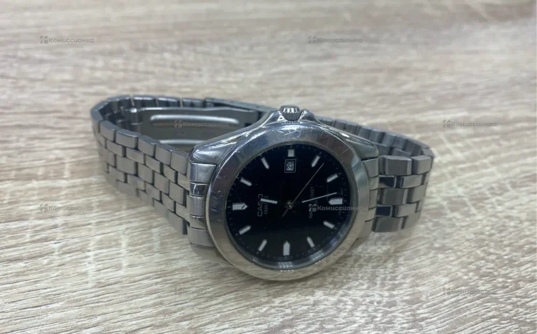 Часы  Casio