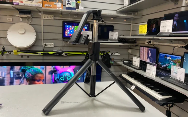 Трипод для смартфона