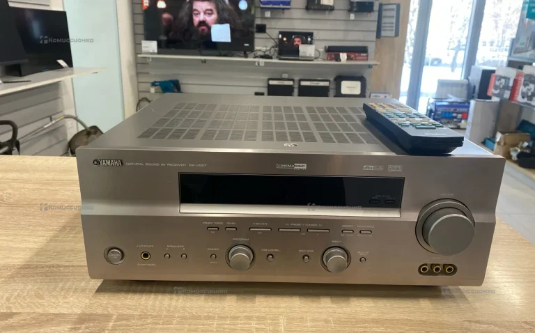 Ресивер Yamaha RX-V557