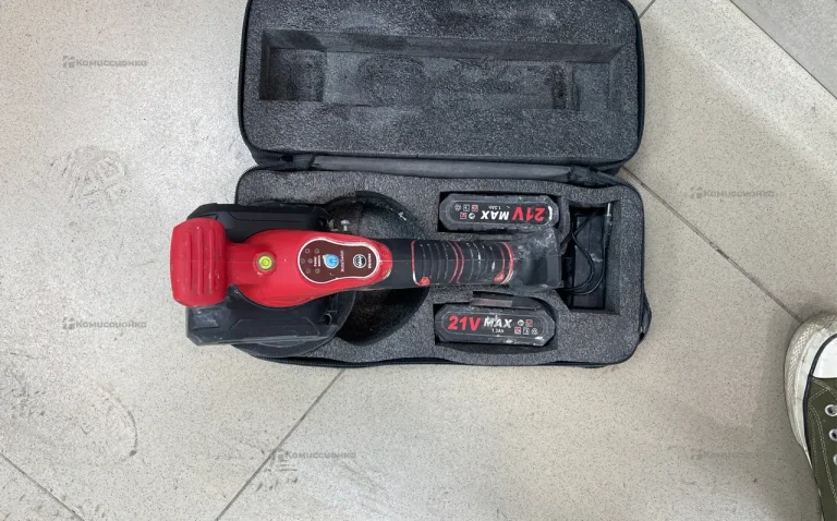 Аккумуляторный виброукладчик