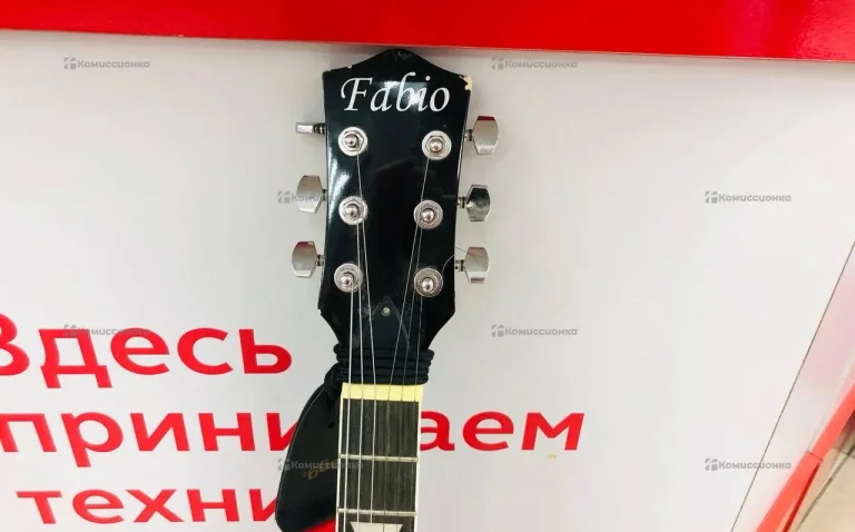 Электрогитара Fabio