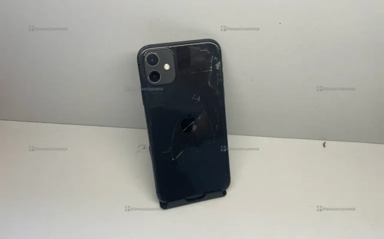 Apple iPhone 11 4/64 ГБ