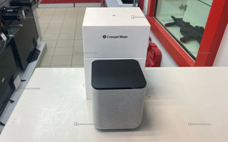 Колонка  Яндекс миди