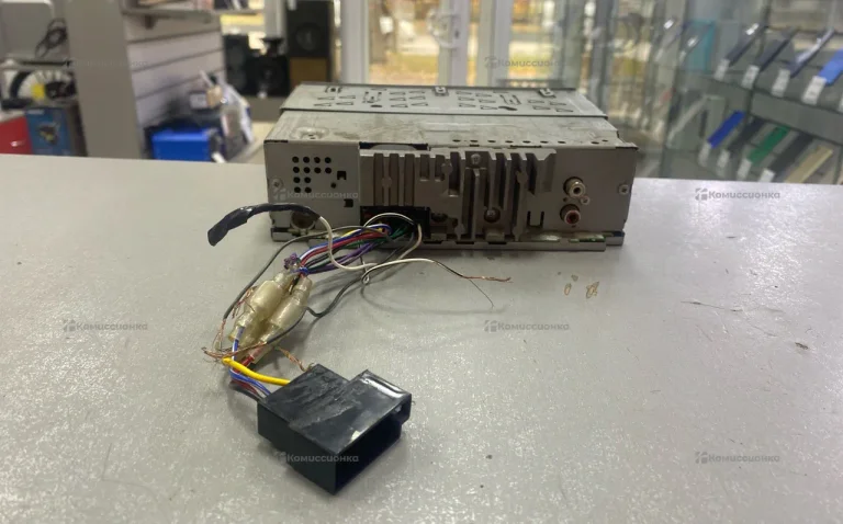 Автомагнитола  Pioneer MVH-150UB