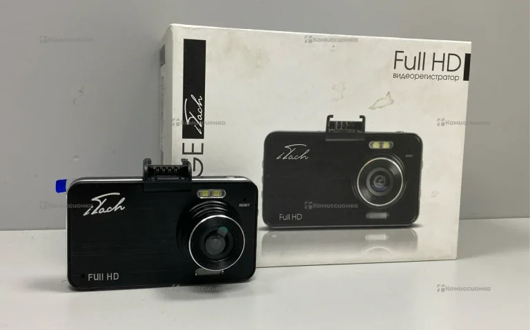 Видеорегистратор itach Vintage