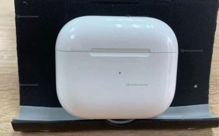 Кейс AirPods 3 pro