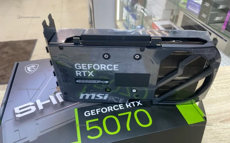 Видеокарта GeForce RTX 5070 12Gb Shadow 2X