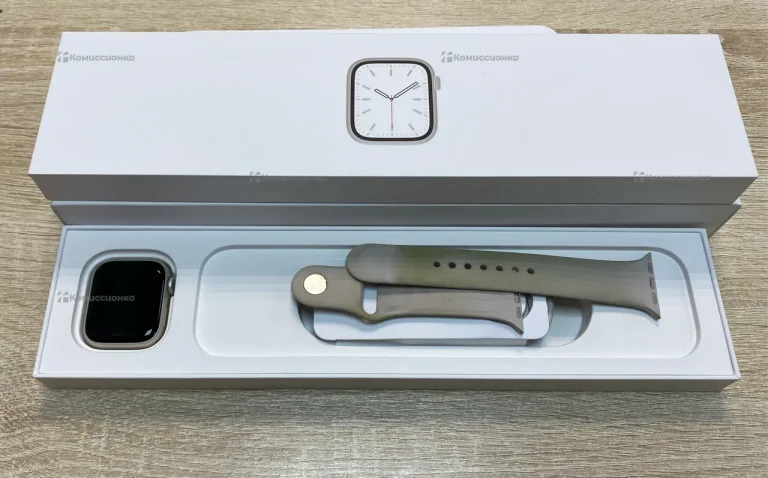 Часы Apple Watch Series 7 41mm