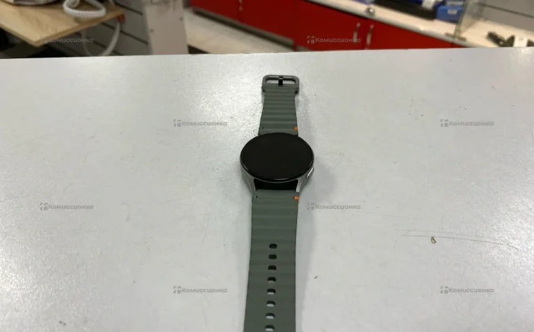 Часы  Galaxy Watch 7