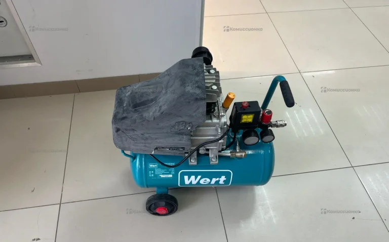 Компрессор масляный Wert AC 300/24