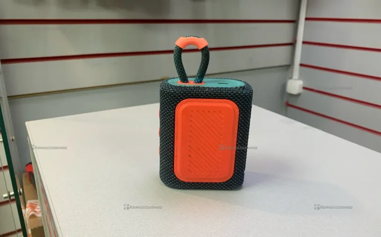 Колонка  jbl go3