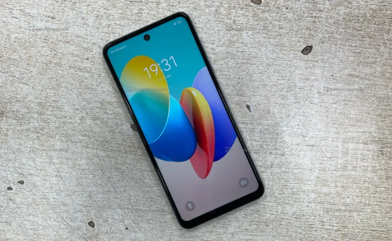 Tecno Spark Go 2024 3/64 ГБ