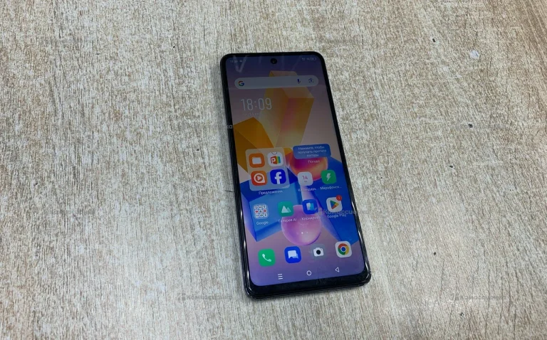 Infinix Hot 40 Pro 8/256Gb