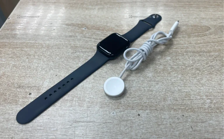 Часы  Apple Watch series 9 45mm