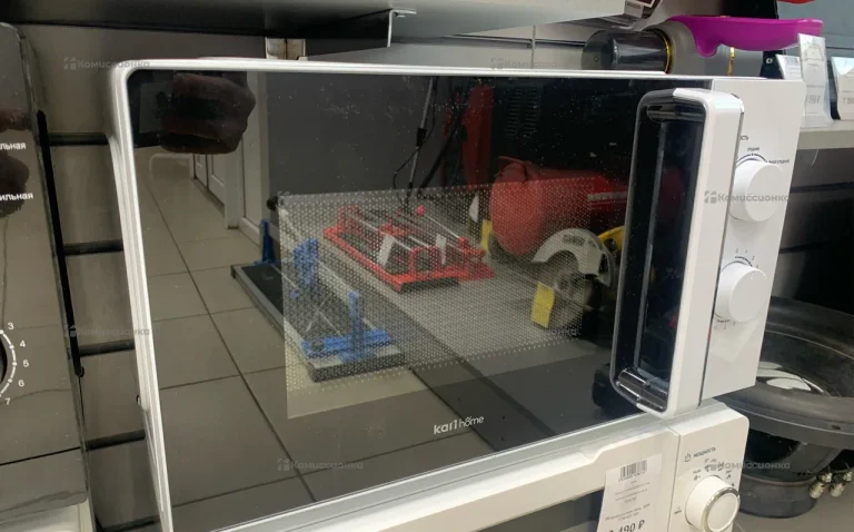 Микроволновая печь  Kari Home