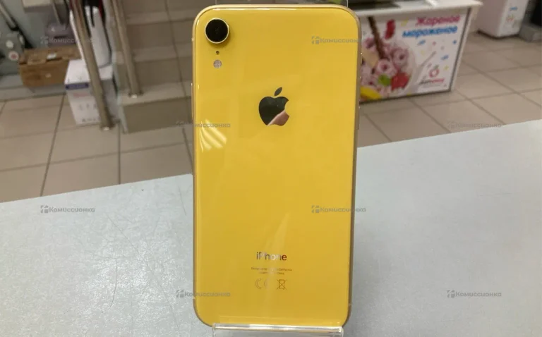 Apple iPhone XR 3/64 ГБ