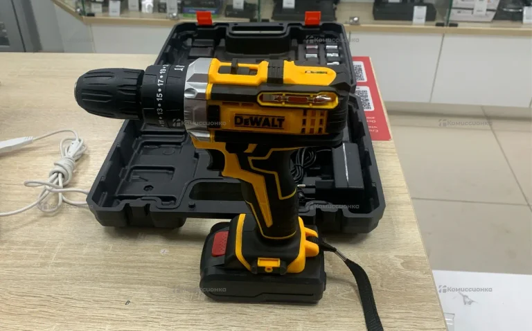 дрель шруповерт Dewalt v реплика