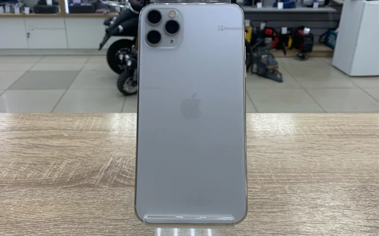 Apple iPhone 11 Pro Max 4/512 ГБ