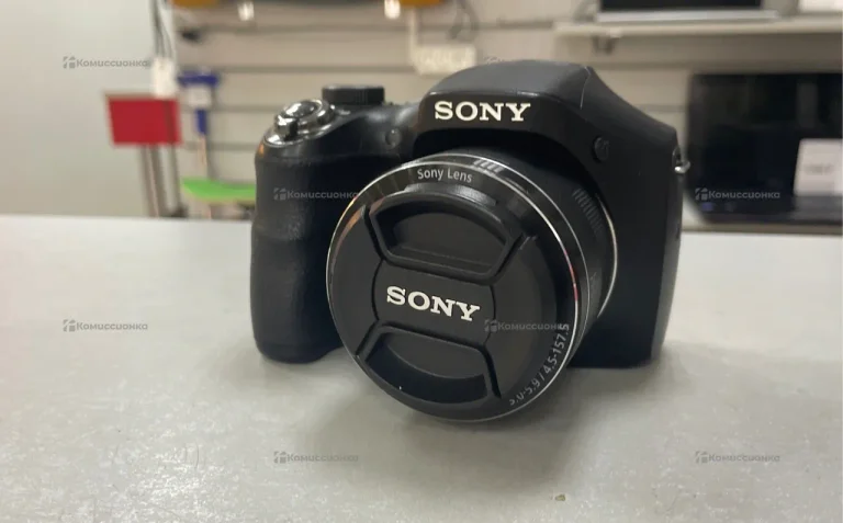 Фотоаппарат  Sony DSC-H300
