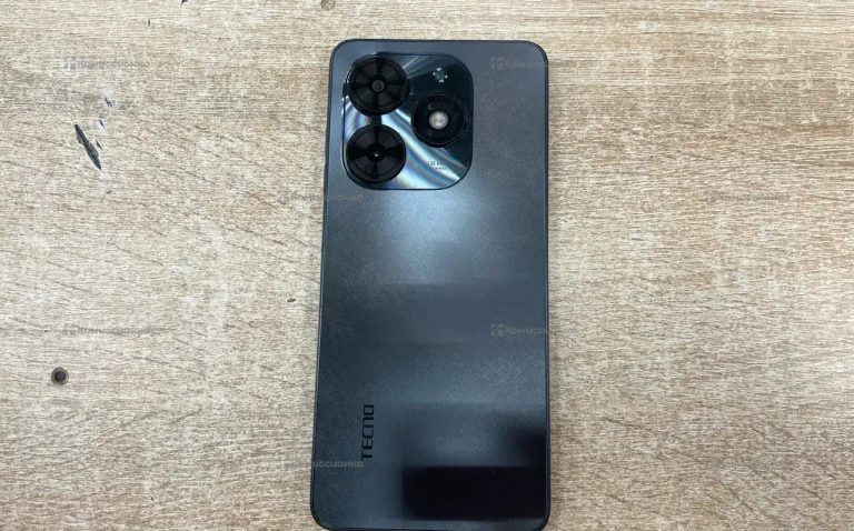Tecno Spark Go 2024 3/64 ГБ