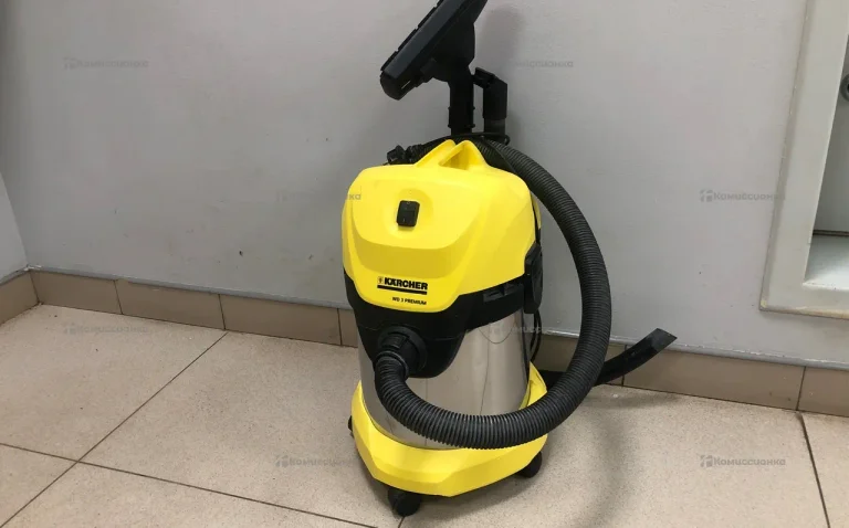 Пылесос  Karcher wd 3