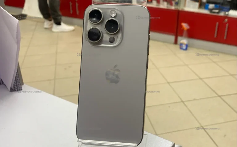 Apple iPhone 15 Pro 8/256 ГБ