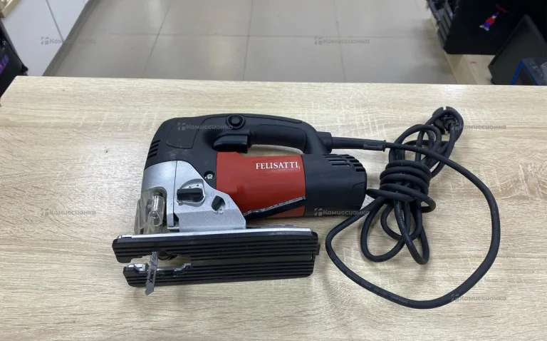 Электролобзик Felisatti JS85/701