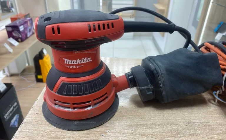 Эксцентриковая шлифмашина makita M9204