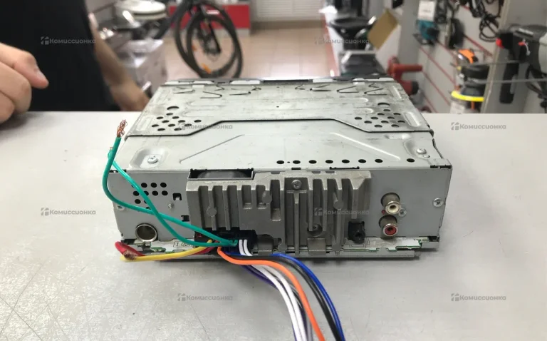 Автомагнитола  Pioneer DEH-1600UBG