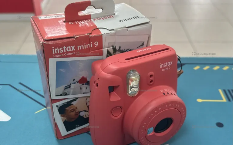 Фотоаппарат Instax mini 9